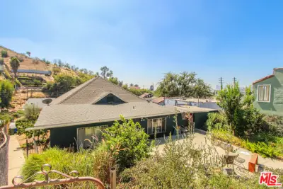 Hilltop House Sober Living thumbnail 2