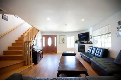 The Nook Sober Living in Los Angeles for Women thumbnail 2