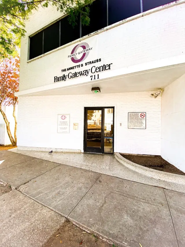 Simmons Family Gateway Resource Center — photo 1
