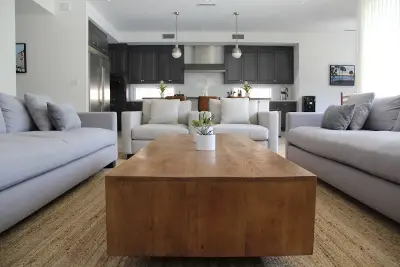Spear Recovery | Los Angeles Men's Sober Living Home thumbnail 2