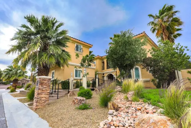 Luxe Treatment Center | Las Vegas Drug Rehab — photo 1