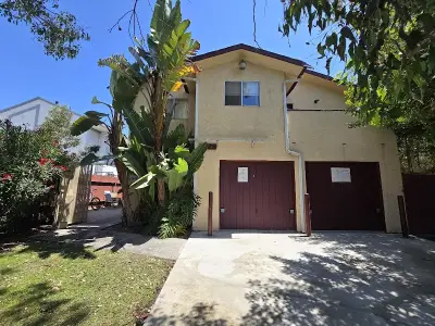 SAFE HOUSE listing photo