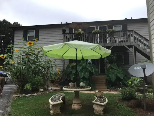 Valor House — photo 1
